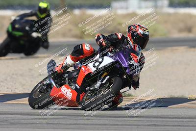 media/Oct-13-2025-Moto Forza (Mon) [[a66d839500]]/3-B Group/Session 3 (Turn 16)/